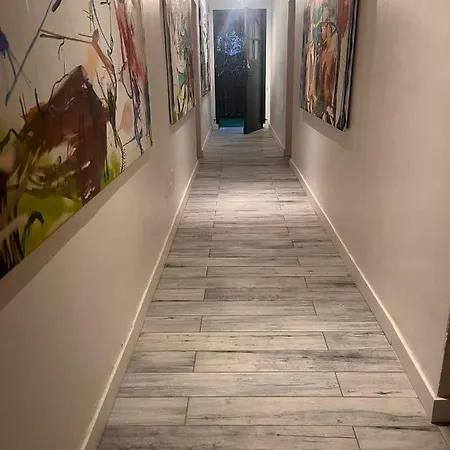 Lou Pitchoun Luxe Et Serenite Au Coeur De Familiale Avec Chambre Separee Avec Jardin Enchanteur Pour 4 Adultes Et 1 Enfant Alloggio in famiglia *