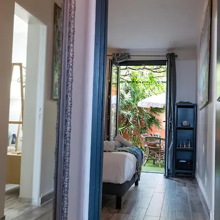 Lou Pitchoun Luxe Et Serenite Au Coeur De Familiale Avec Separee Avec Jardin Enchanteur Pour 4 Adultes Et 1 Enfant *